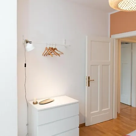 Kassberg Im Retro-stil / Netflix & Wifi Apartment *