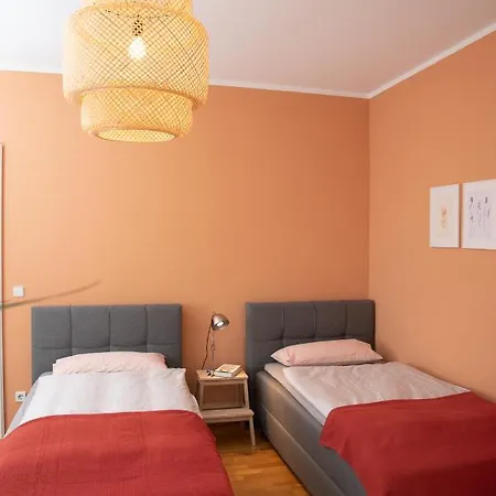 Kassberg Im Retro-stil / Netflix & Wifi Apartman *