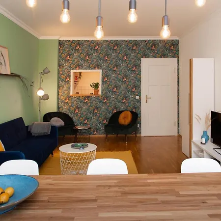 Apartment Kassberg Im Retro-stil / Netflix & Wifi